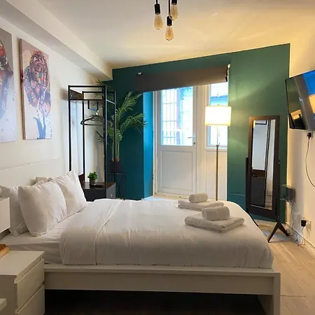Serviced Apartments